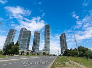 7890 Jane St #1611, Vaughan, ON L4K 4L8