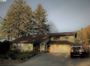 815 Cameo Ct, Brookings, OR 97415