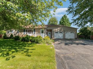 2377 S Garfield Rd, Auburn, MI 48611