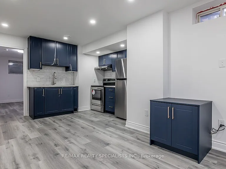 1 Huron Ln — Photo 6