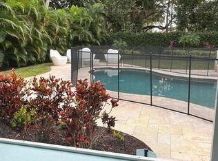 2820 Susan Ave, Palm Beach Gardens, FL 33410