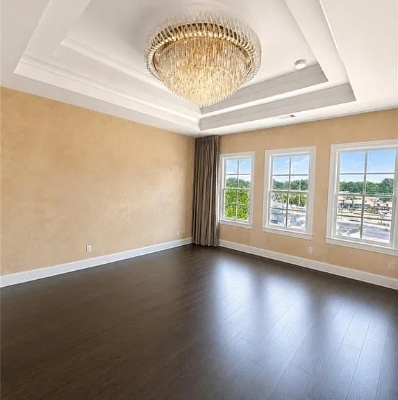 1915 Skyfall Cir — Photo 11
