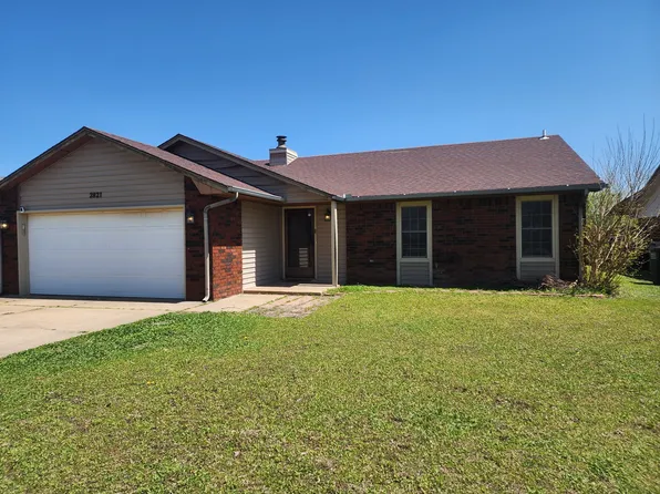 2821 Mount Vernon Rd, Enid, OK 73703
