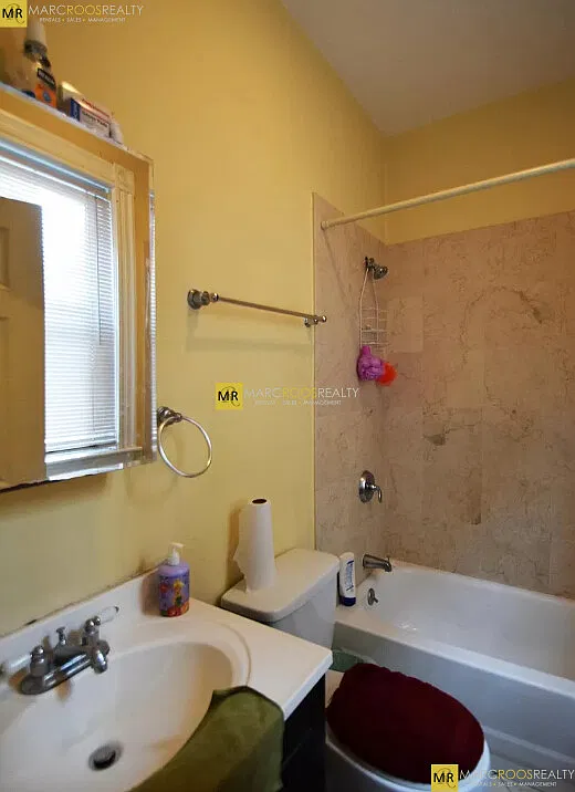 34 Cherokee St — Photo 3