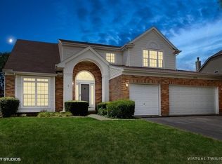 490 Cherry Hill Ct, Schaumburg, IL 60193