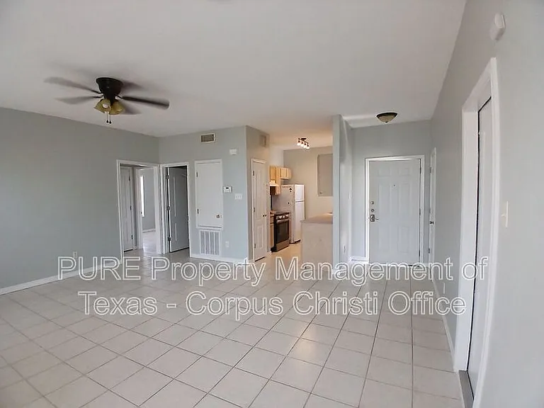 14006 Fortuna Bay Dr #A — Photo 6