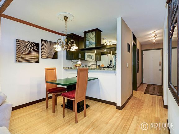 3rd image of 5965 Meadow Dr #161-D