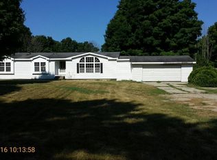1766 56th St, Fennville, MI 49408