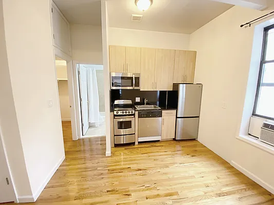 Rented by Rachel Realty | media 10