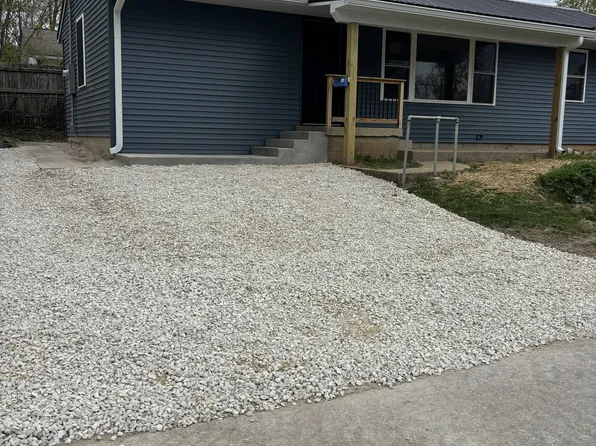 128 S Clark St, Bloomington, IN 47408