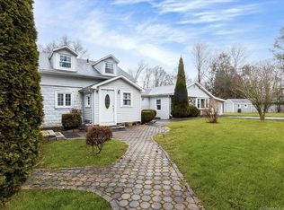 (Undisclosed Address), New Fairfield, CT 06812