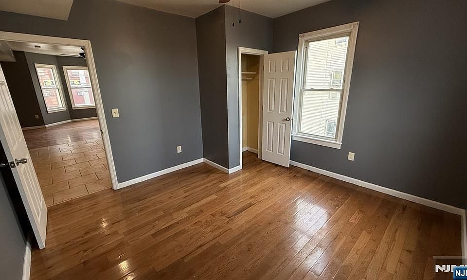 1st image of 134 Milford Ave Floor 2