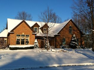 7329 Roycroft Ct, Dublin, OH 43017