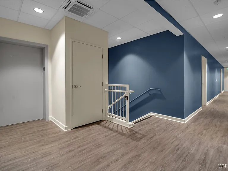 5712 Main St #220 — Photo 5