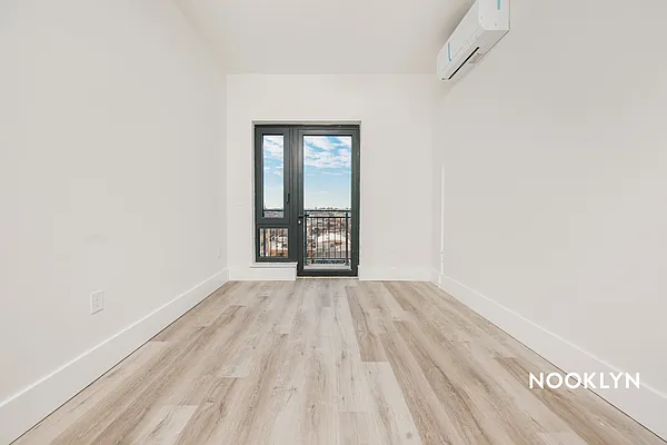 Rented by Nooklyn NYC LLC | media 51