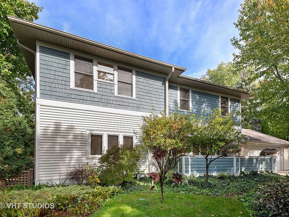 1st image of 385 W Elm Park Ave