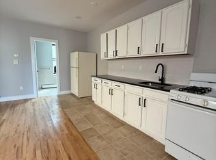 205 Union St #14R, Jersey City, NJ 07304