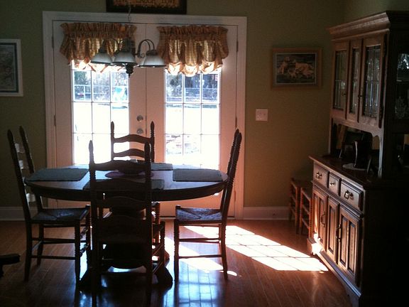 Dining Room - french doors out to patio