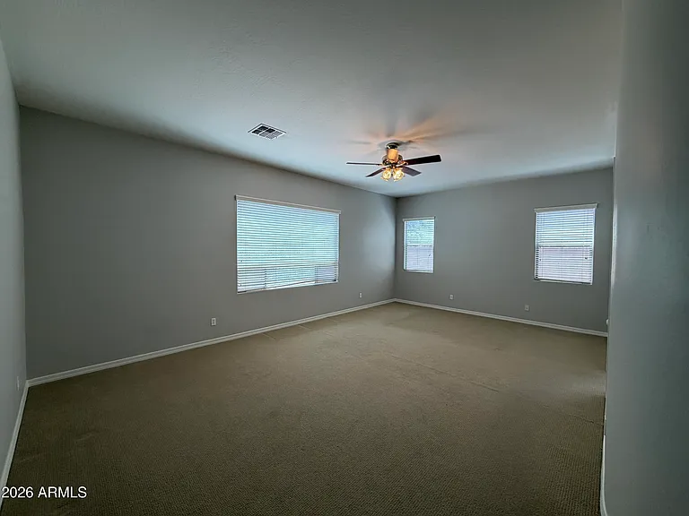 2417 E Iris Dr — Photo 14