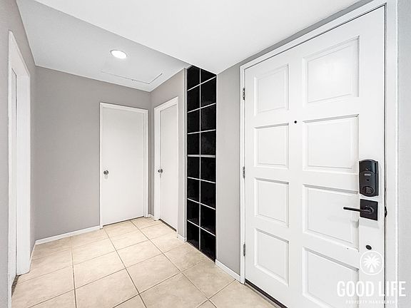 3rd image of 5215 Cezanne Ln