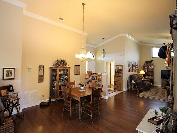 5th image of 1423 Patriot Dr