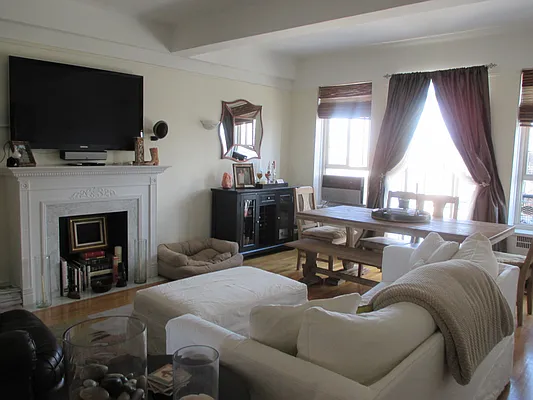 Rented by Rita S Citrin, LREB | media 56