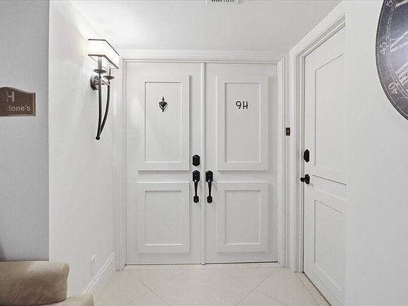 4th image of 4280 Galt Ocean Drive #9h