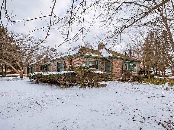 2nd image of 1800 Greenleaf Blvd