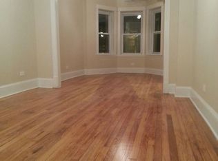 2414 W Cullom Ave #1, Chicago, IL 60618