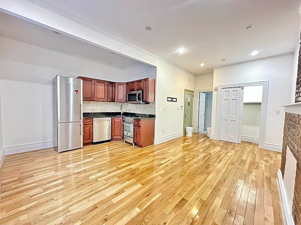 1st image of 159 W 95th St #2Z