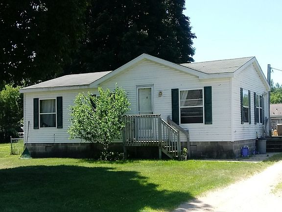 2nd image of 4953 Mill St