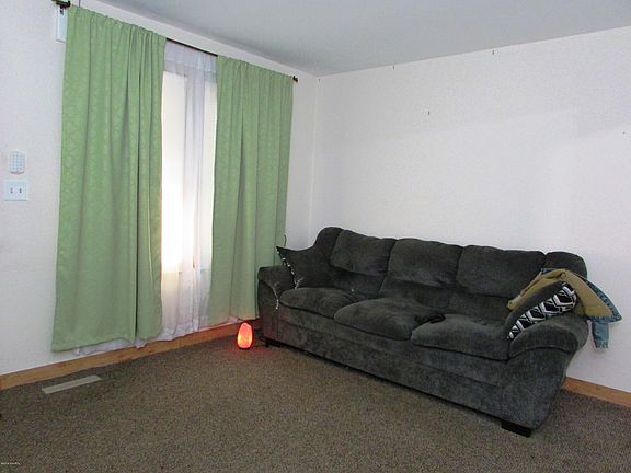 2nd image of 190 Maryland Dr