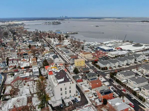 190 Fordham St APT 12, Bronx, NY 10464