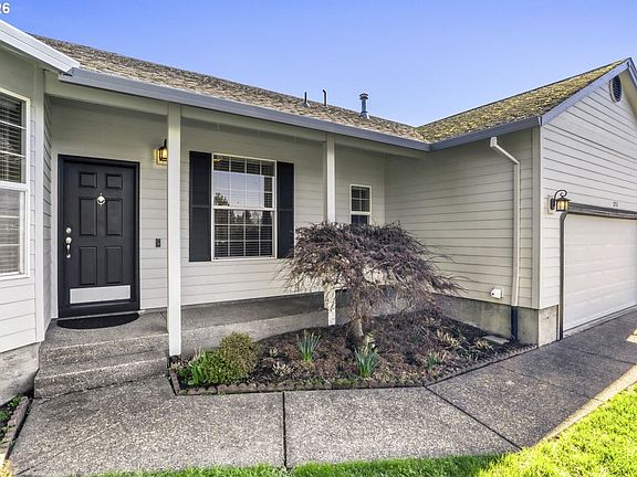 3rd image of 1252 NE 22nd Ave