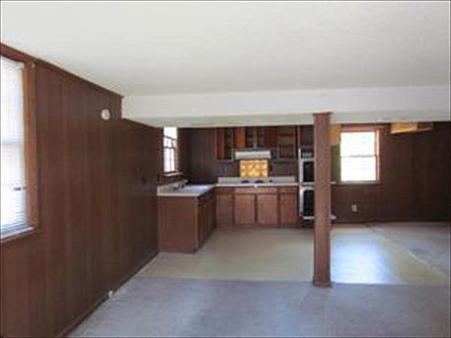 2nd image of 504 Copley Dr