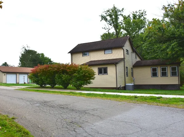 130 W School Dr, Linesville, PA 16424