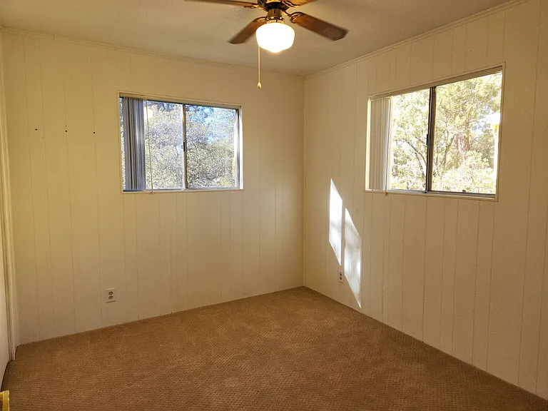 502 N William Tell Cir — Photo 18