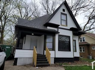 544 Grand Ave, Aurora, IL 60506