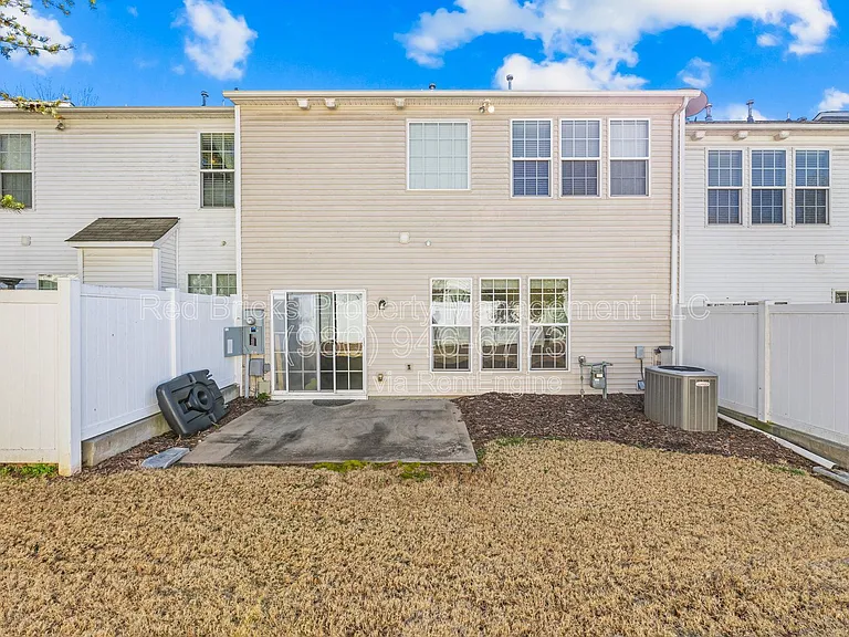 8911 Kirkley View Ct — Photo 21