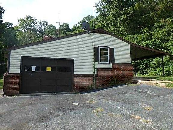 SIDE EXTERIOR