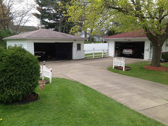 5th image of 482 N Osborn Ave