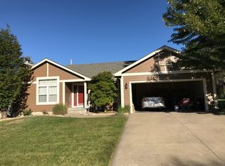 3516 SW Westport Dr, Topeka, KS 66614