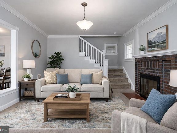 5th image of 505 Neck Rd