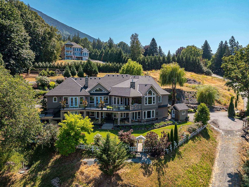 1st image of 42395 Highland Dr