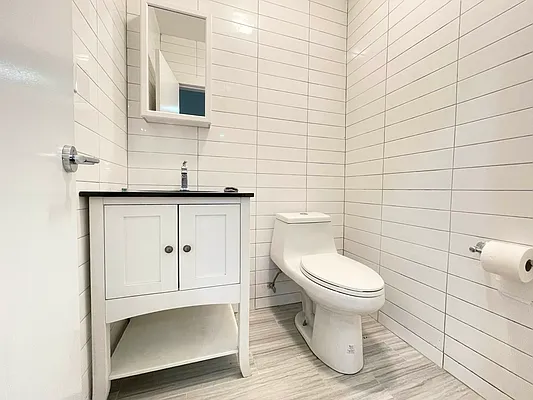 Rented by Bruma Realty LLC | media 11