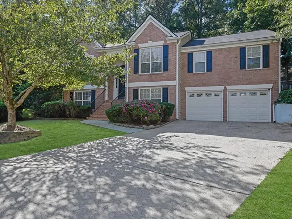 202 Five Iron Ct NW, Kennesaw, GA 30144