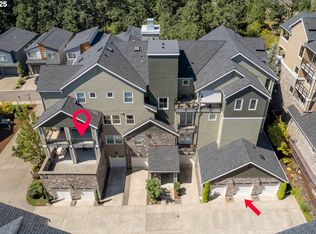 11709 SE Crested Eagle Ln UNIT E-5, Happy Valley, OR