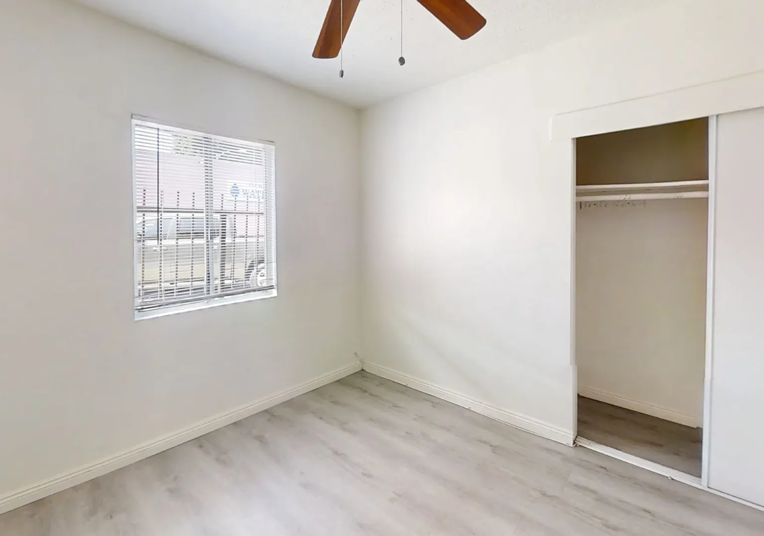 3348 Santa Fe Ave, Long Beach — Photo 3