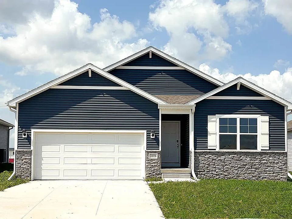 1st image of 8417 S 176th Ave