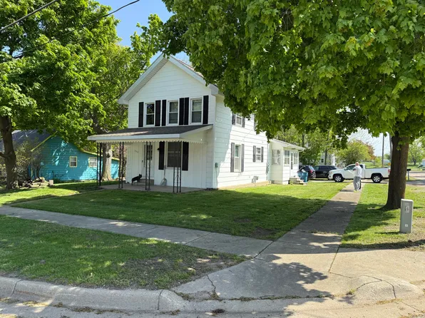 202 Kalamo St, Olivet, MI 49076